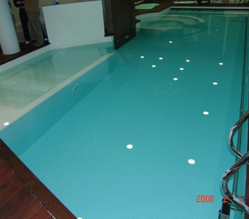 Piscina Interior em Piscina Paredes - Gandra