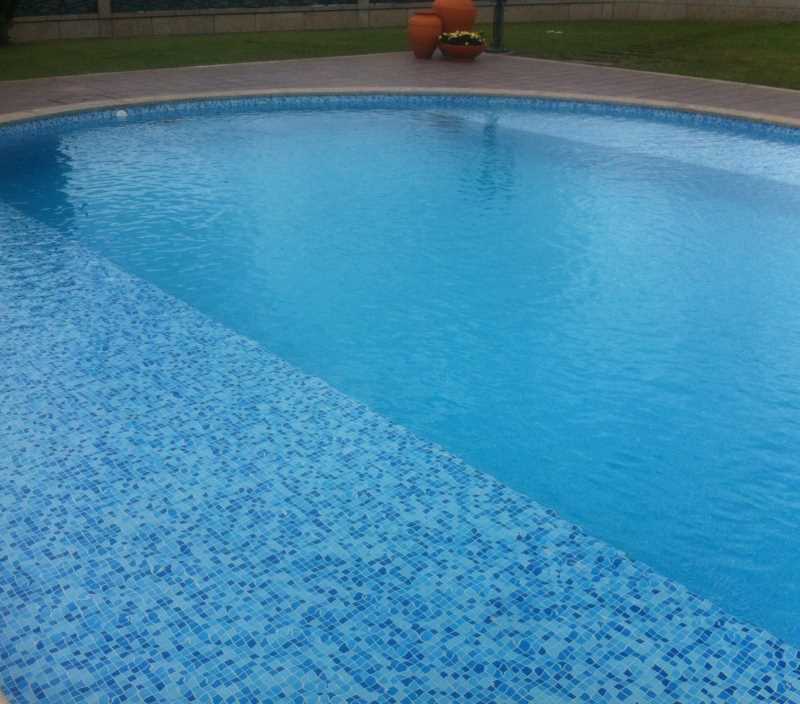 Piscina Exterior em Piscina Paços de Ferreira